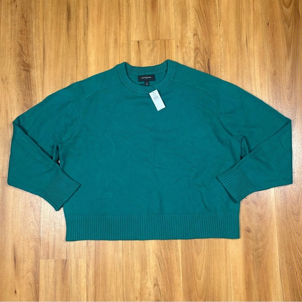 NEW Banana Republic Green Sweater, Long Sleeves, Round neck, for‎ women size L
